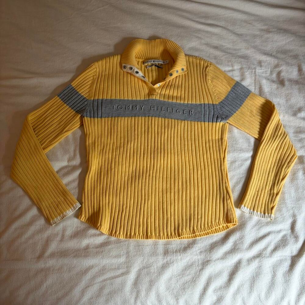 Vintage Tommy Hilfiger Yellow Grey Ribbed Knit Snap Neck Sweater Womens Medium